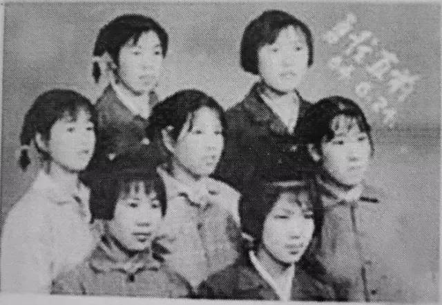 六女上坝